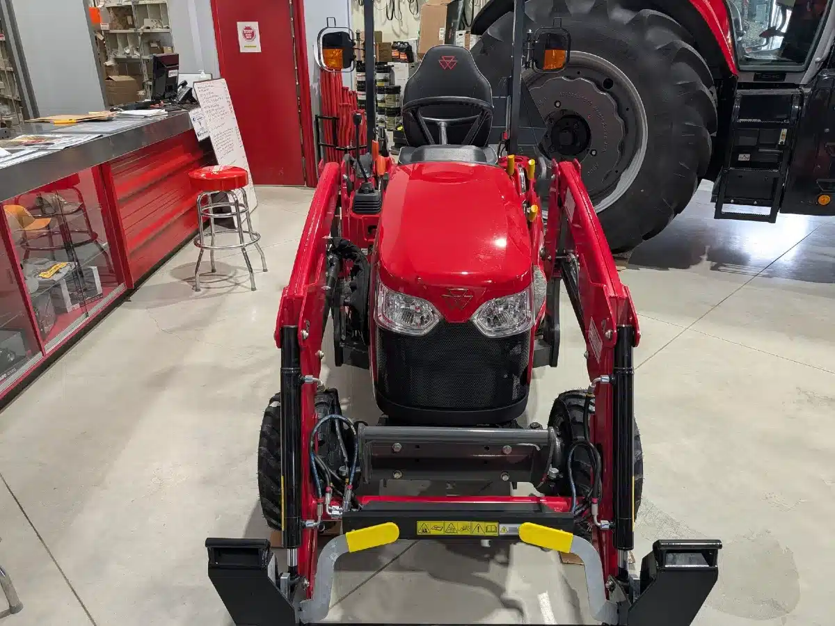 Gallery image 2 for 2026 Massey Ferguson 1GC.23 Tractor