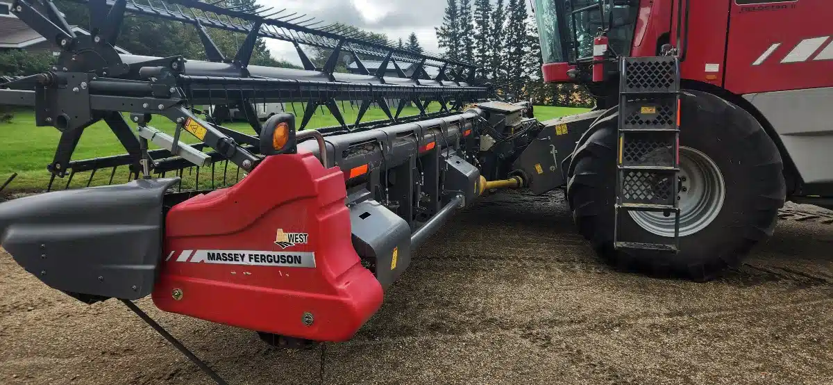 Photo de la Galerie 1 pour 2014 Massey Ferguson 9250 Nez - Toile/Tapis