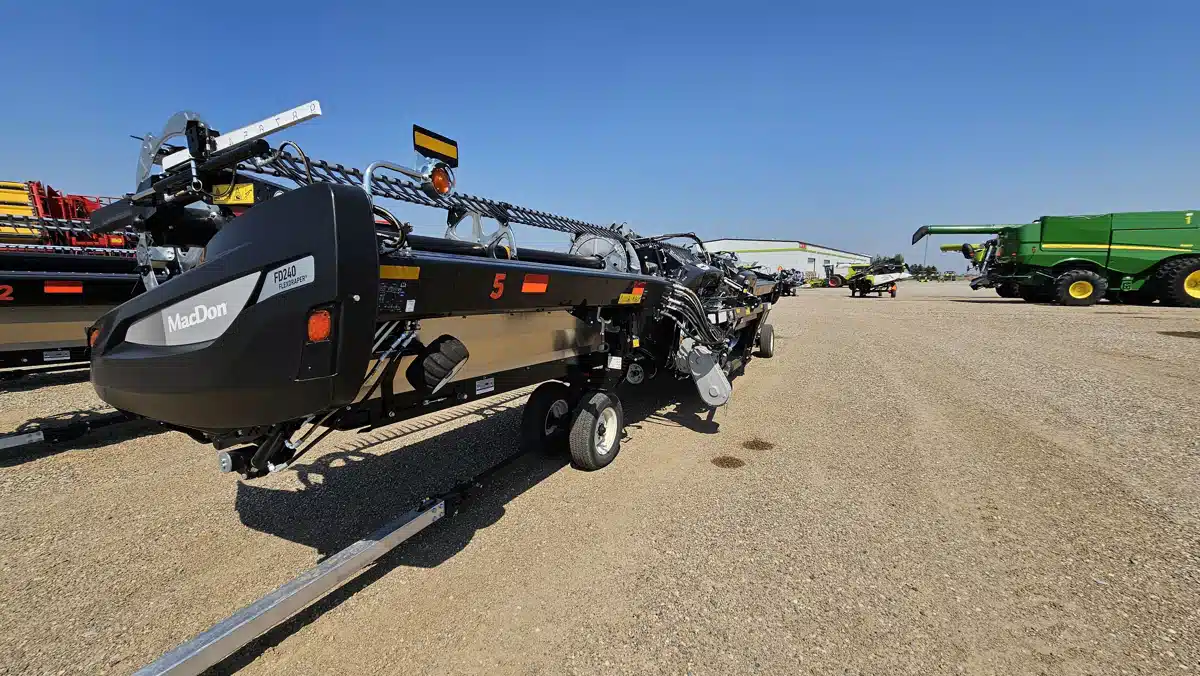 Gallery image 2 for Used 2022 MacDon FD240 Header Combine