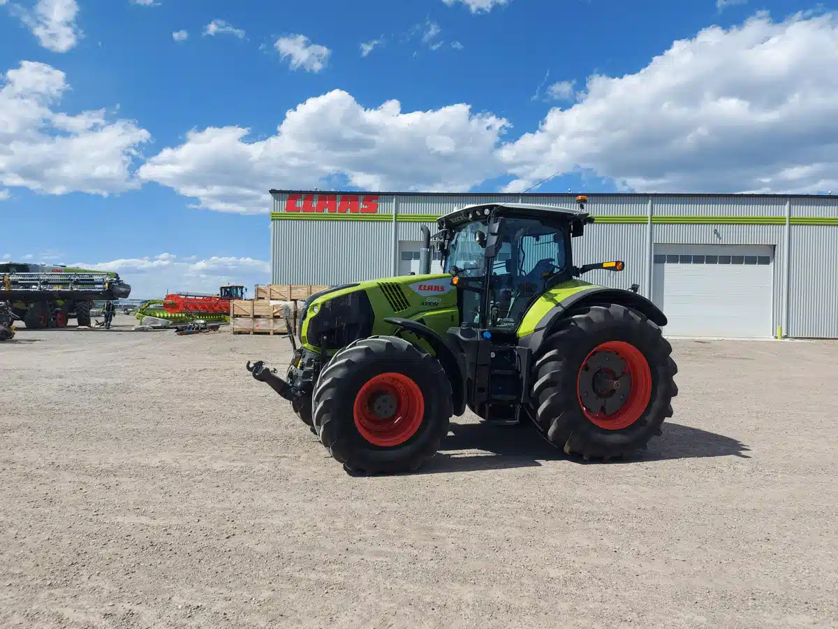 Gallery image 2 for Used 2021 CLAAS AXION 860 Tractor