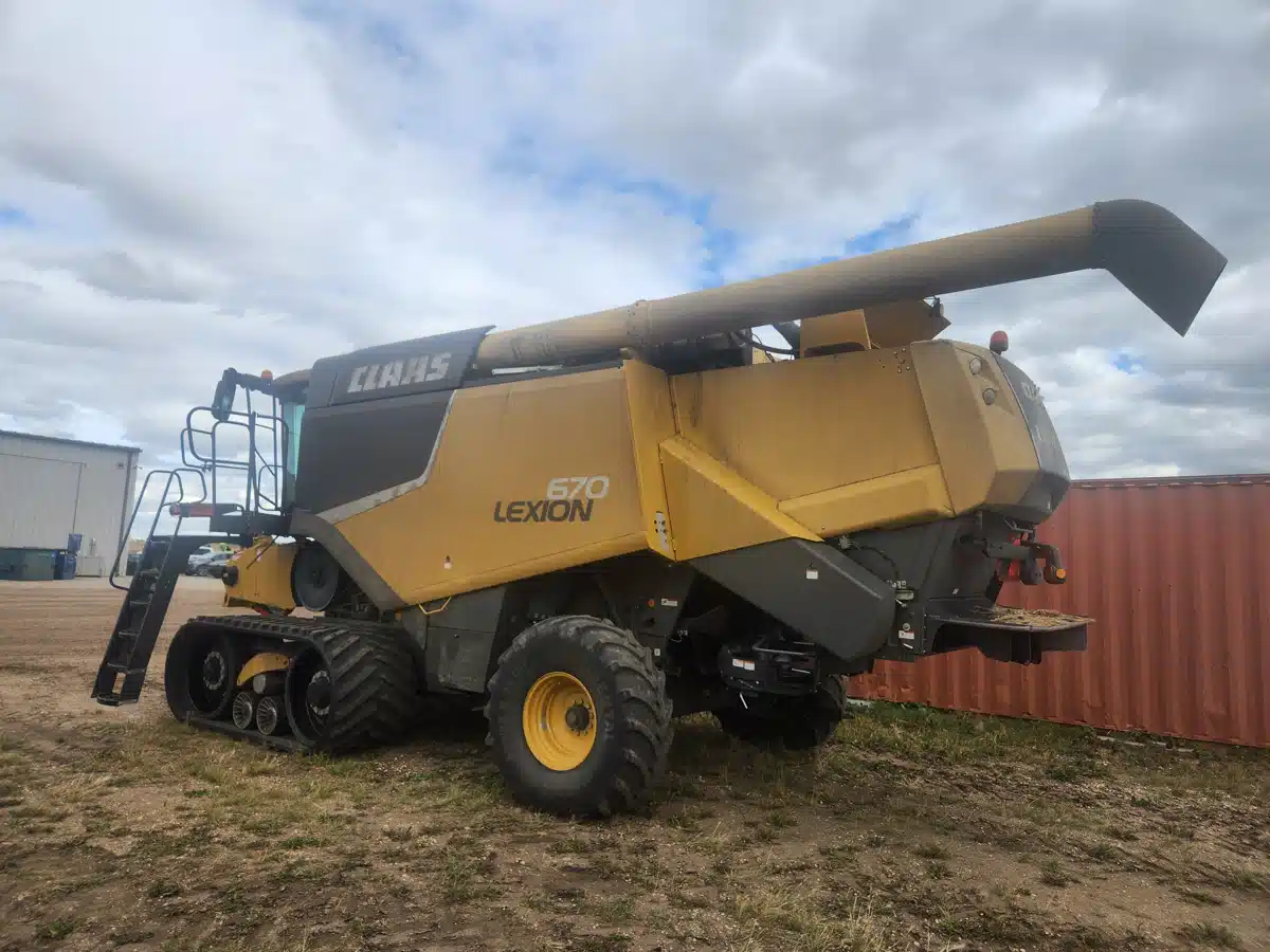 Gallery image 1 for Used 2014 CLAAS LEXION 670TT Combine