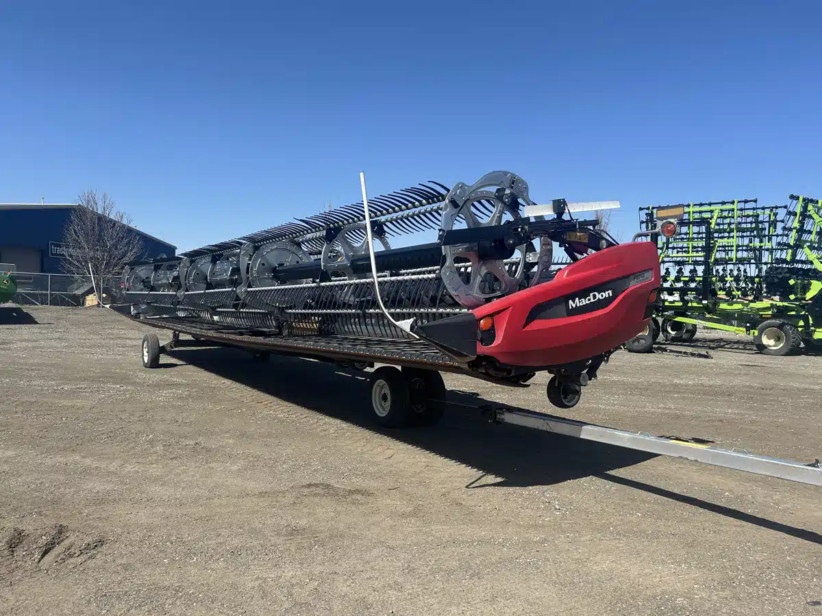 Gallery image 1 for Used 2022 MacDon FD240 Header Combine