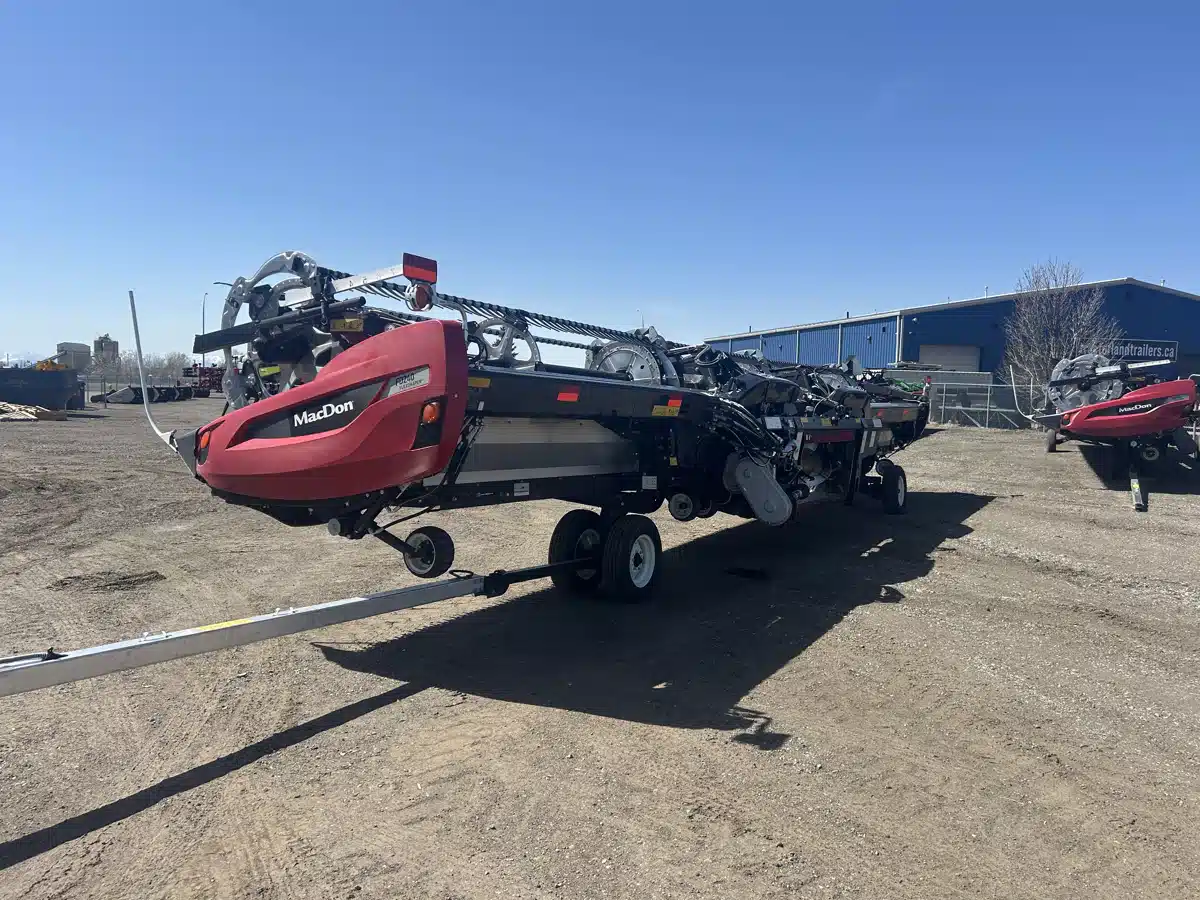 Gallery image 2 for Used 2022 MacDon FD240 Header Combine