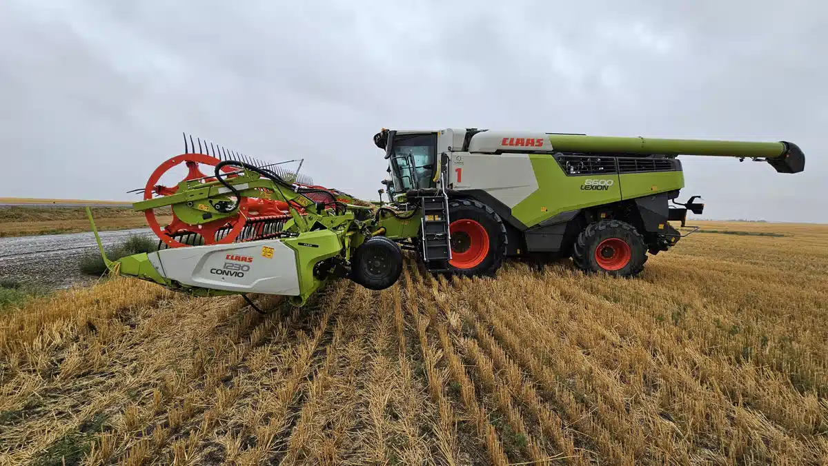 Gallery image 1 for Used 2023 CLAAS LEXION 8600 Combine