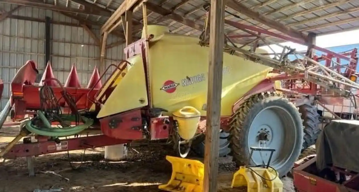 Gallery image 2 for Used 2009 Hardi NAVIGATOR 4000 Sprayer - Pull Type