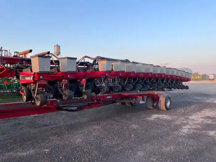 Gallery image 2 for Used 2004 Case IH 1200PT Planter