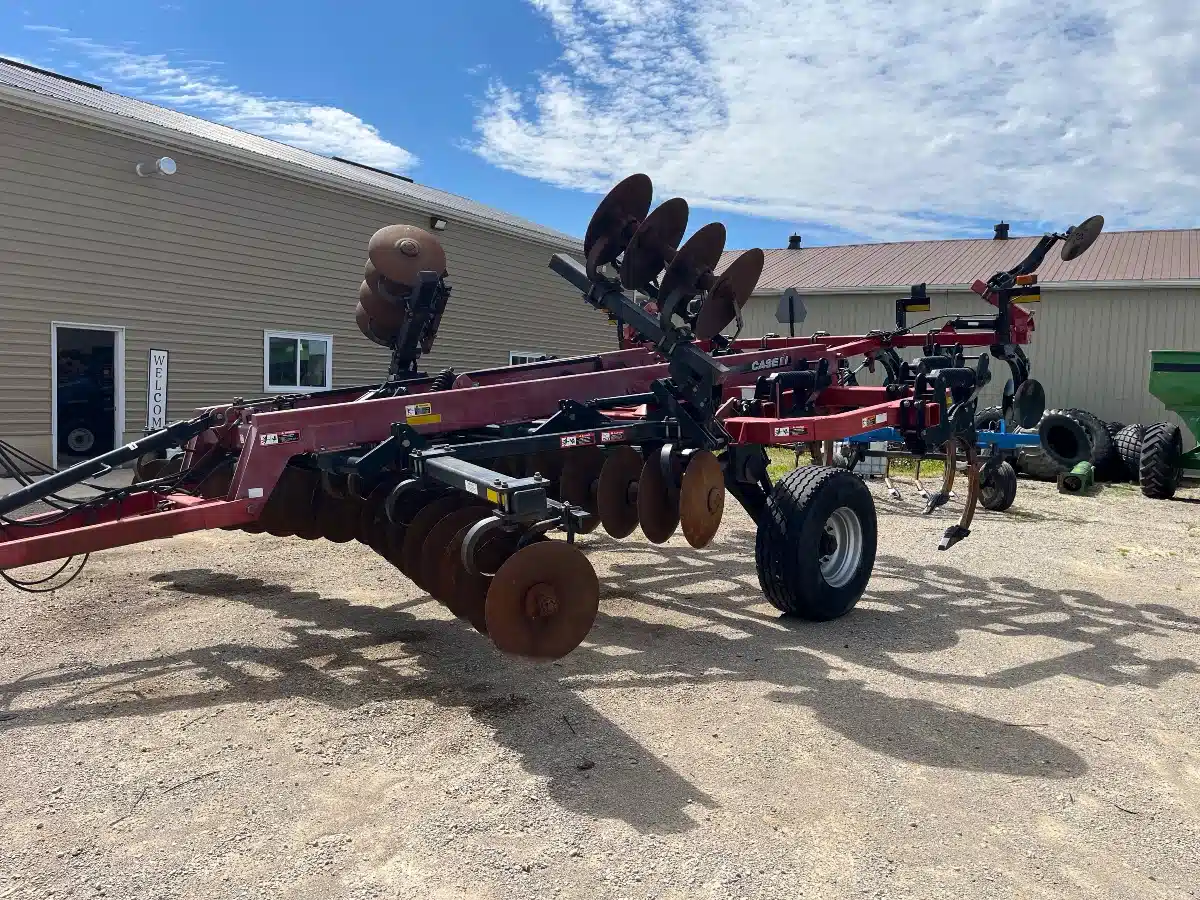 Gallery image 1 for Used 2012 Case IH ECOLO-TIGER 870 Disc Ripper