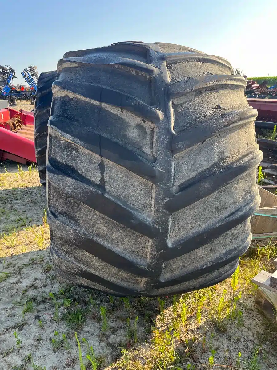 Gallery image 2 for Used Firestone 68/50R32 Tires & Rims