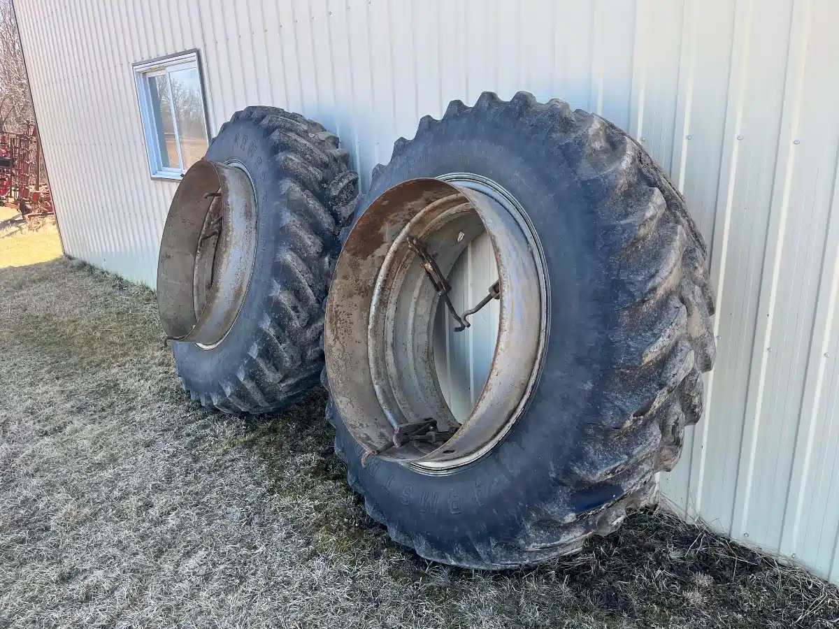 Gallery image 1 for Used Armstrong 16.9X38 Duals