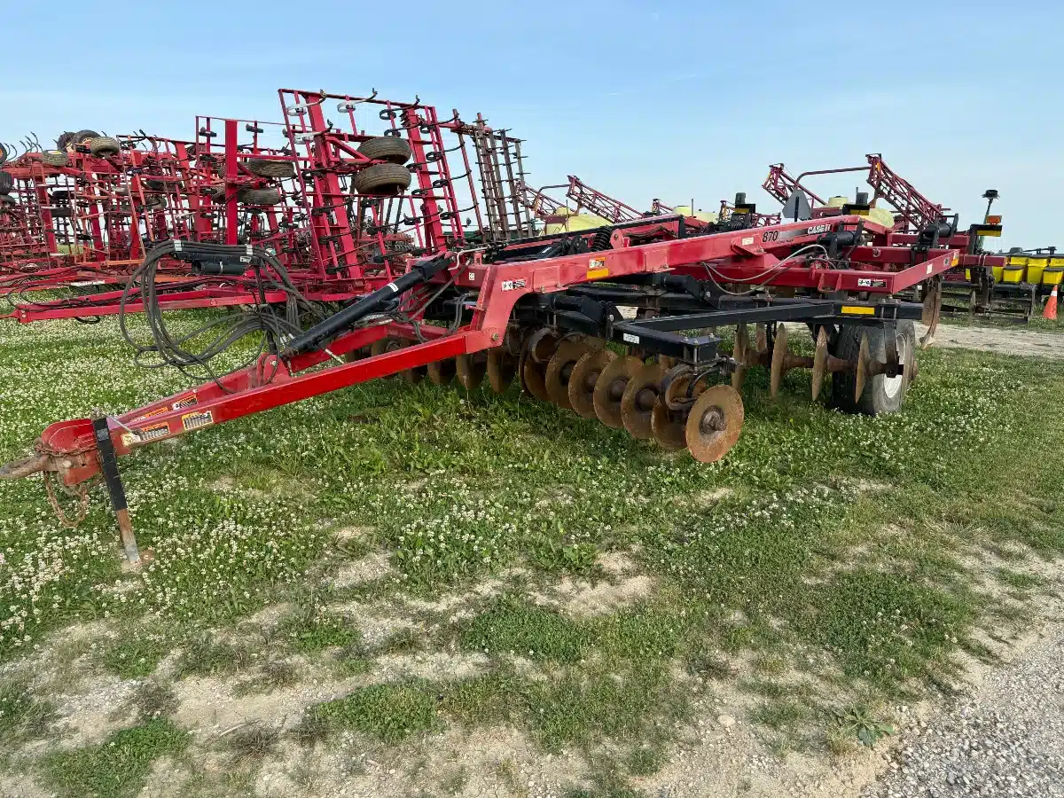 Gallery image 2 for Used 2012 Case IH ECOLO-TIGER 870 Disc Ripper