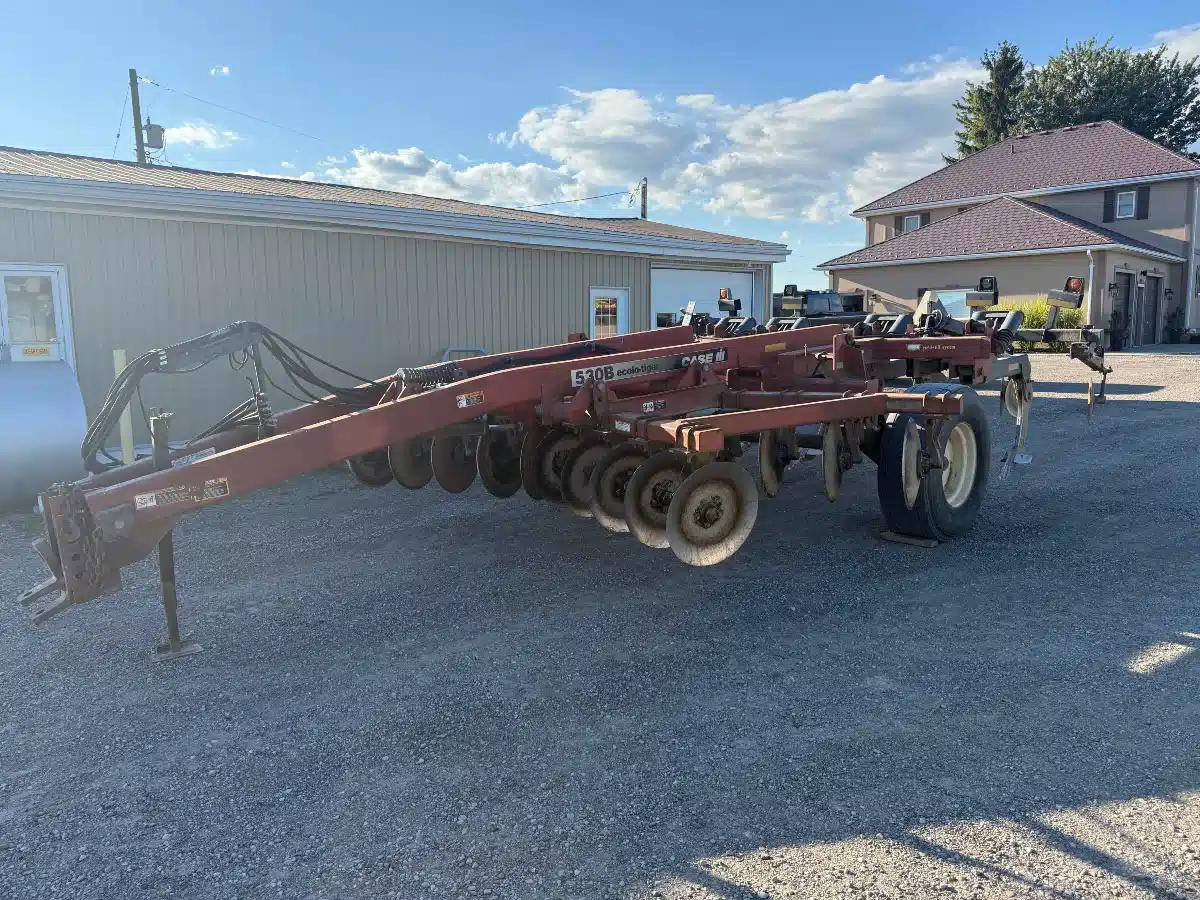Gallery image 2 for Used 2005 Case IH ECOLO-TIGER 530B Disc Ripper