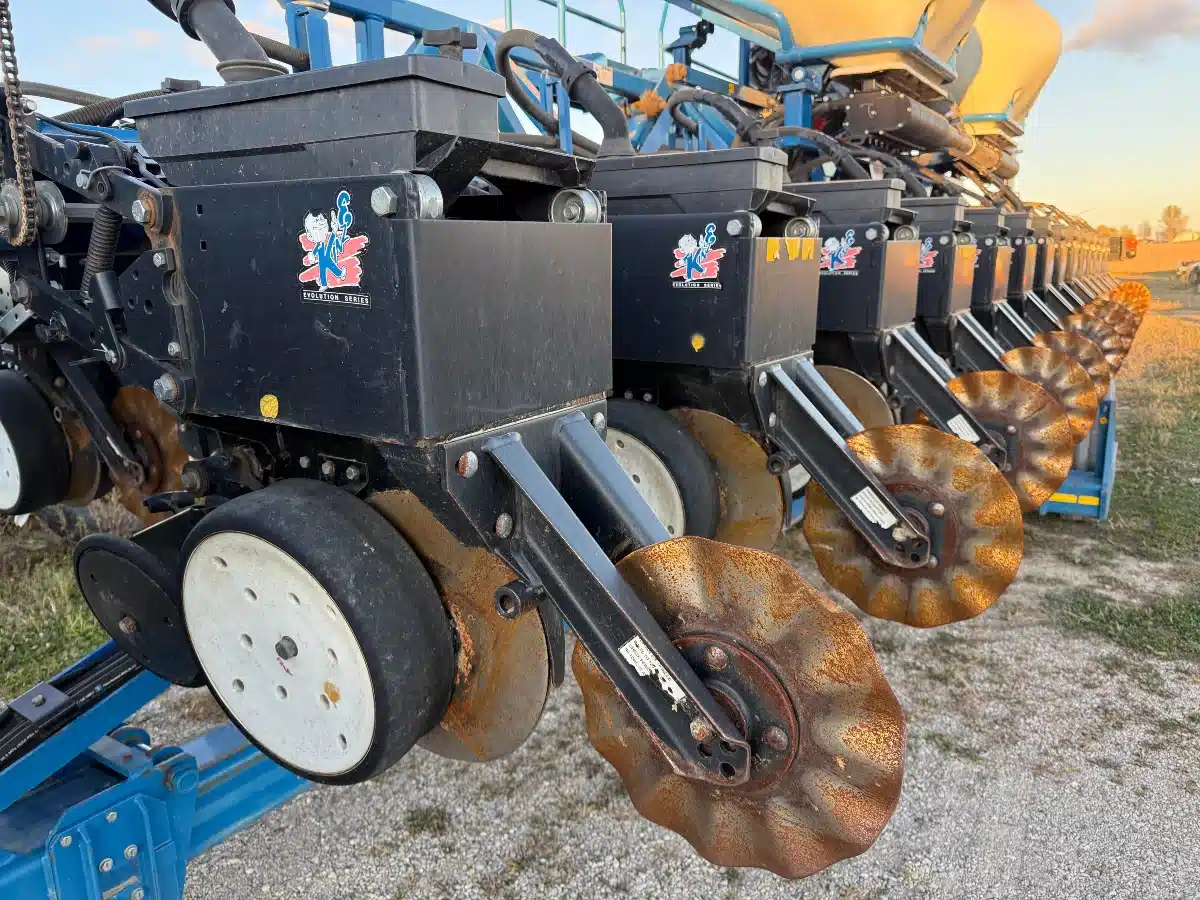 Gallery image 2 for 2014 Kinze 3600 Planter