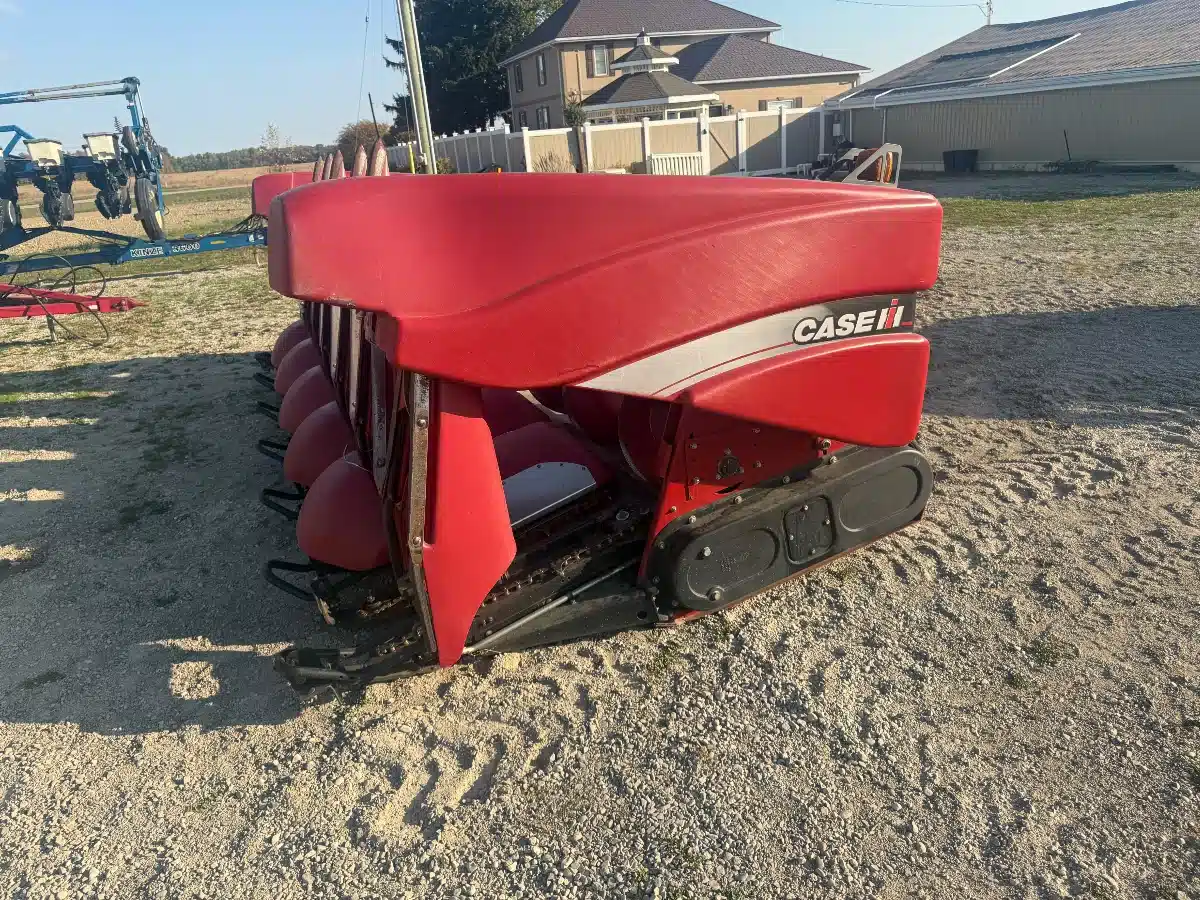 Gallery image 1 for Used Case IH 3406 Header - Row Crop
