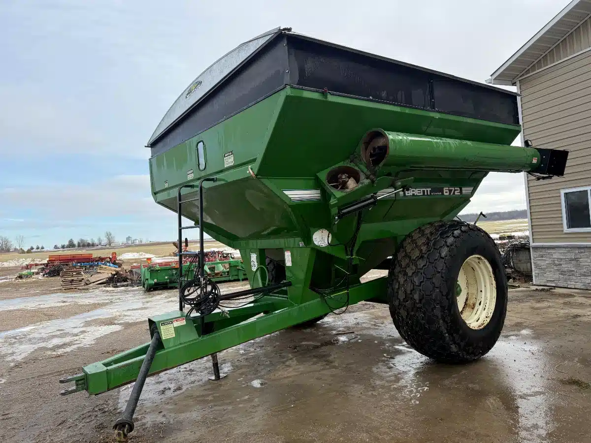 Gallery image 1 for Brent 672 Grain Cart