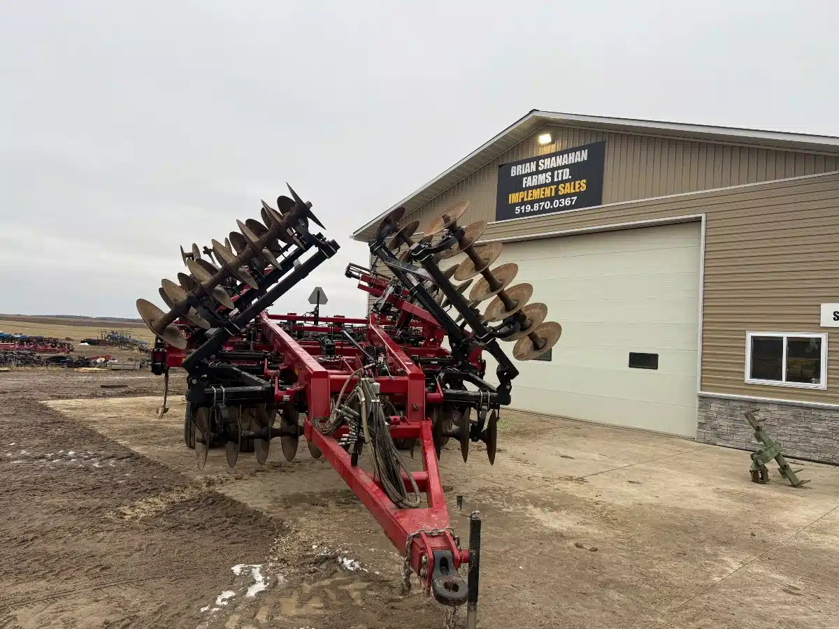 2015 Case IH ECOLO-TIGER 875 Disc Ripper