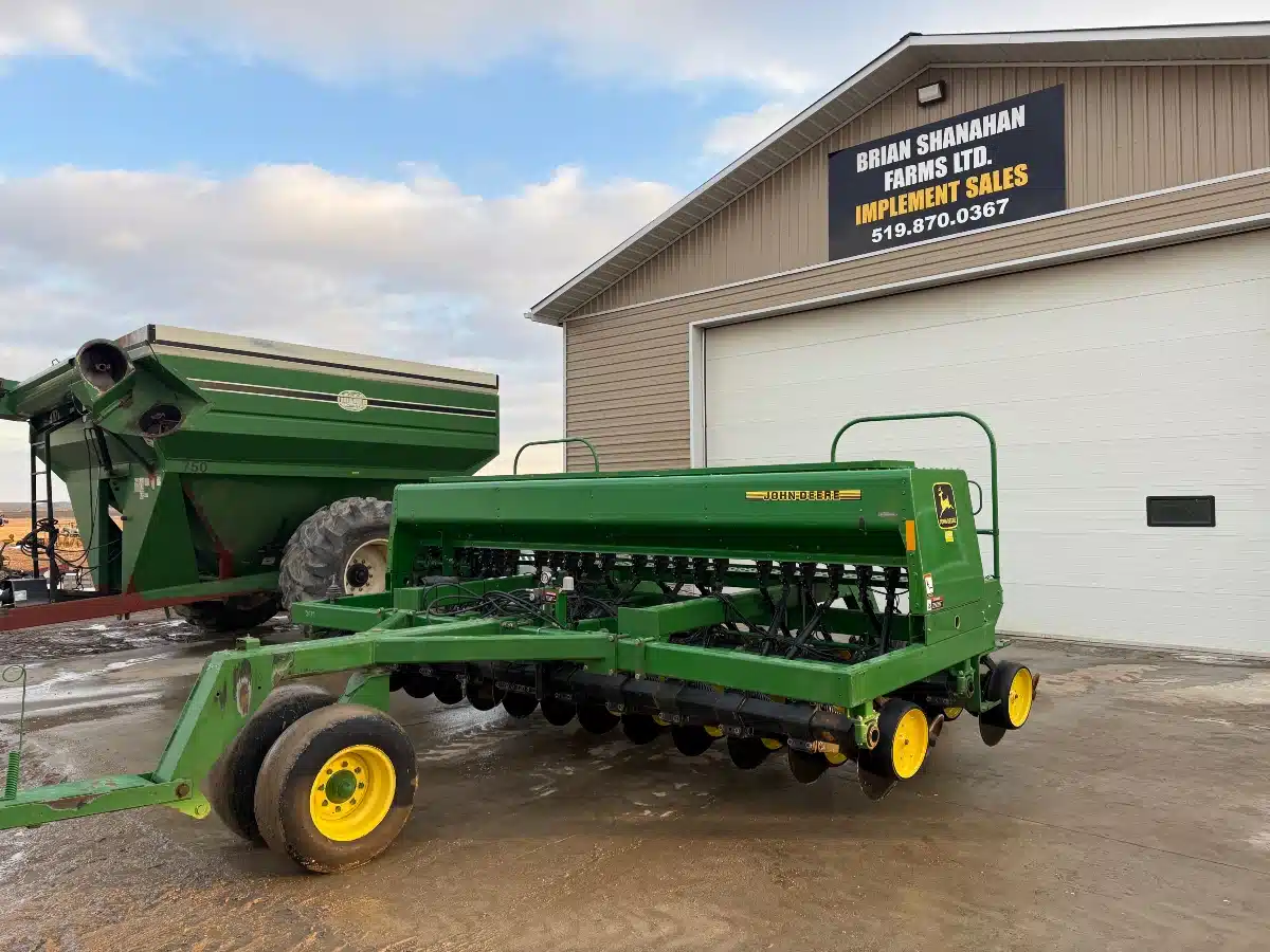 Gallery image 1 for 1996 John Deere 750 Drill