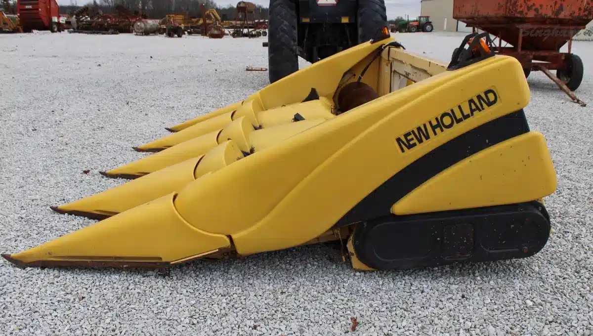 Gallery image 2 for 2000 New Holland 996 Header - Row Crop