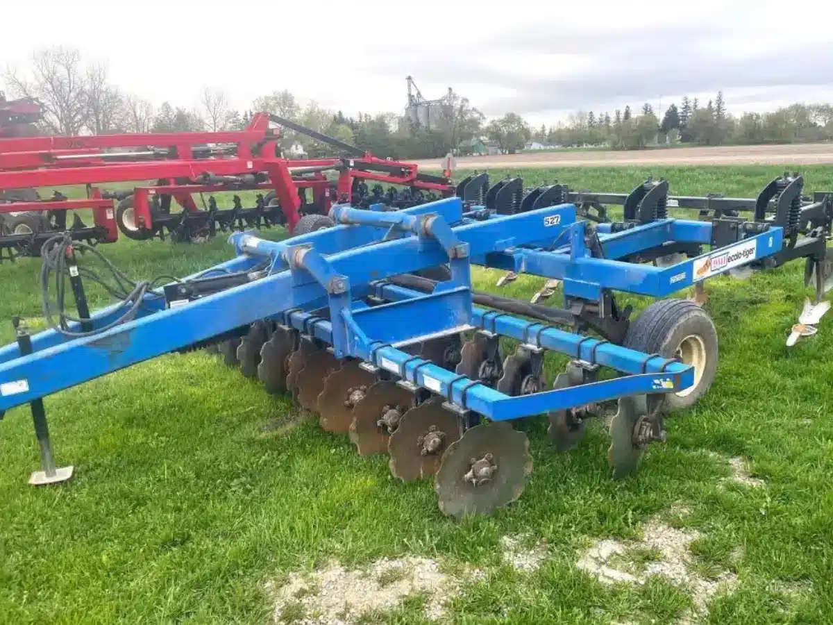 Gallery image 1 for DMI ECOLO-TIGER 527 Disc Ripper