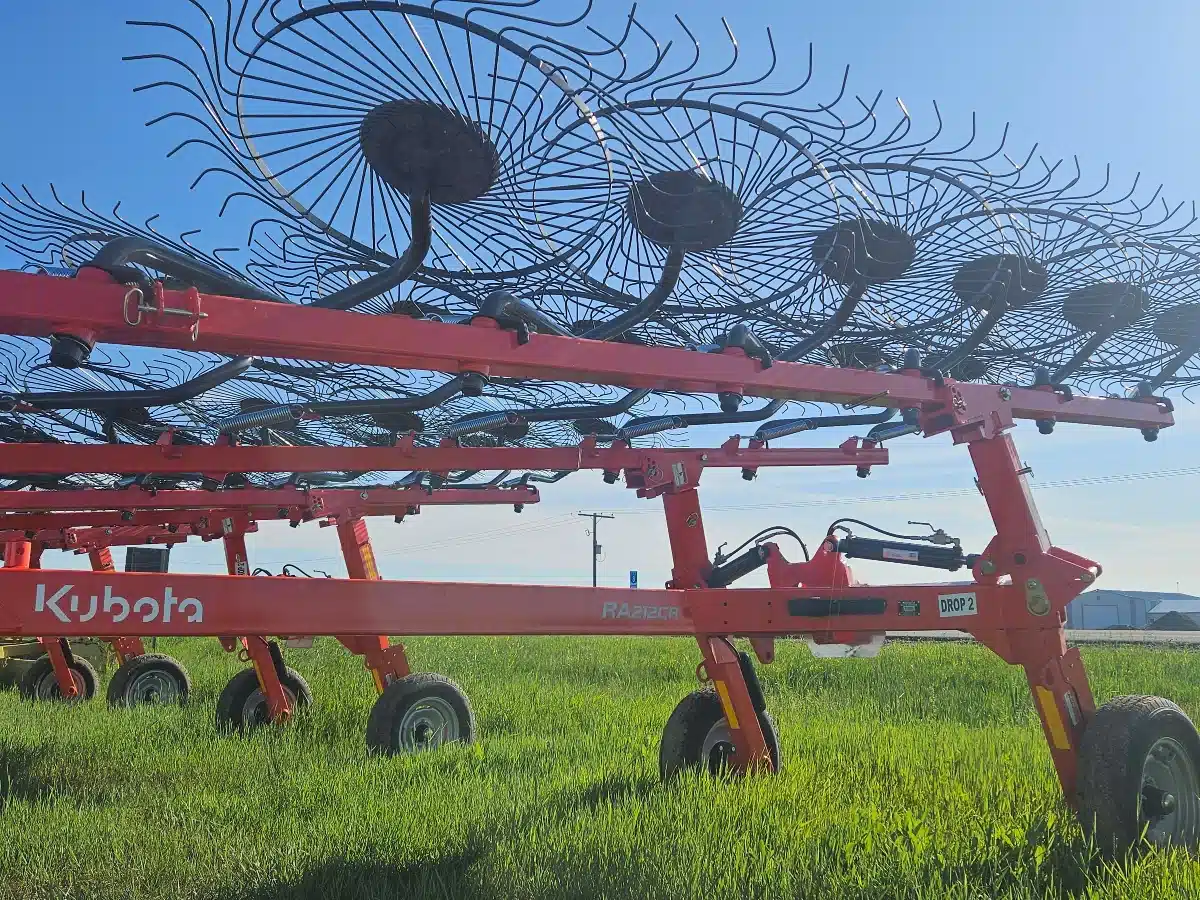 Gallery image 2 for 2026 Kubota RA212CR Rake