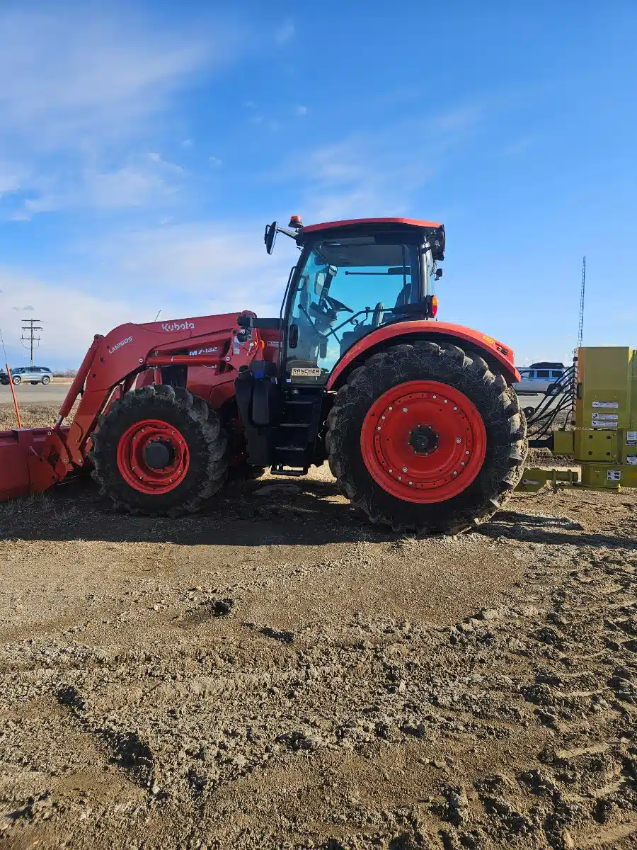Gallery image 1 for Used 2021 Kubota M7-132 Tractor