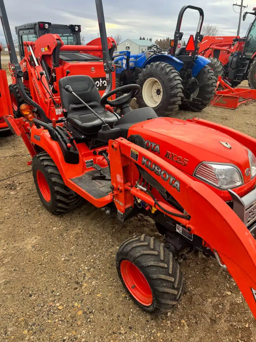 Used 2011 Kubota BX25 Tractor