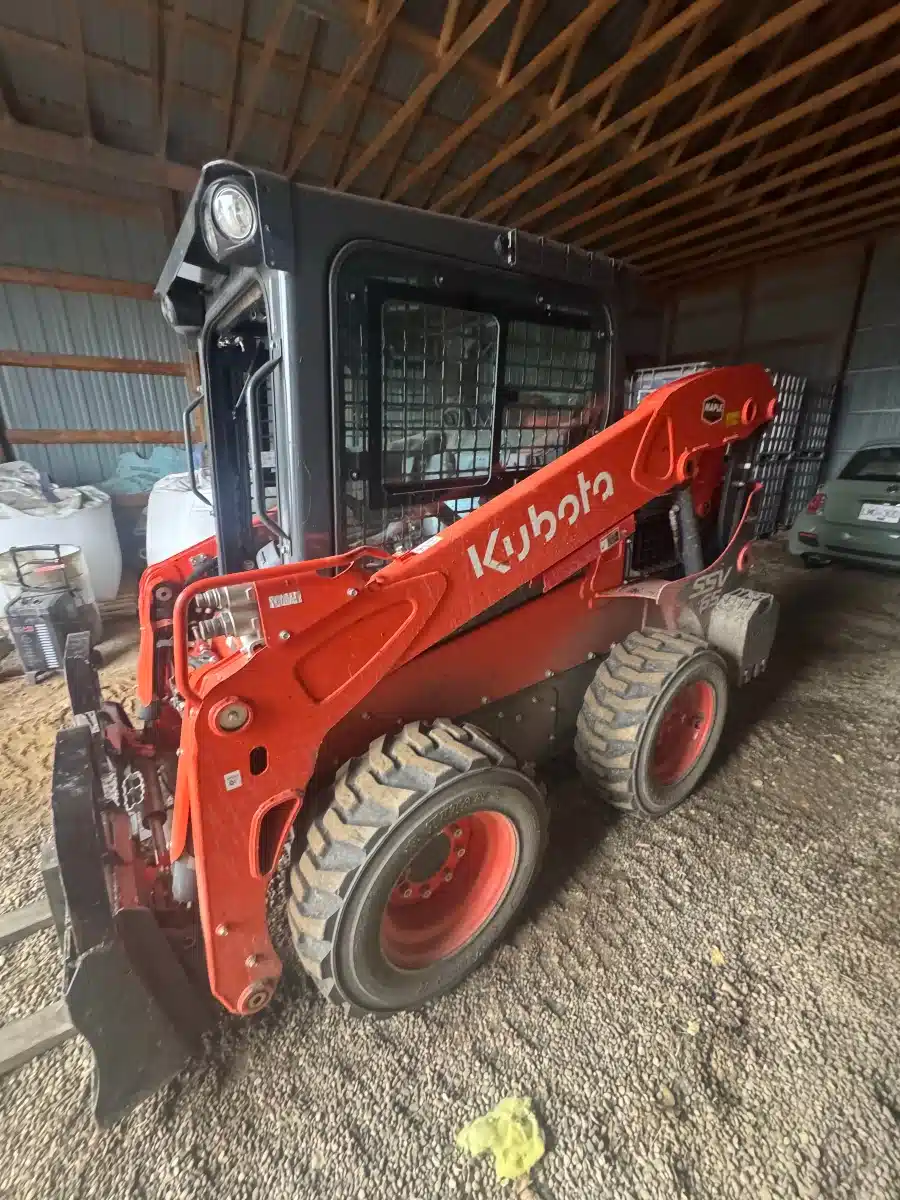 Used 2023 Kubota SSV65 Skid Steer