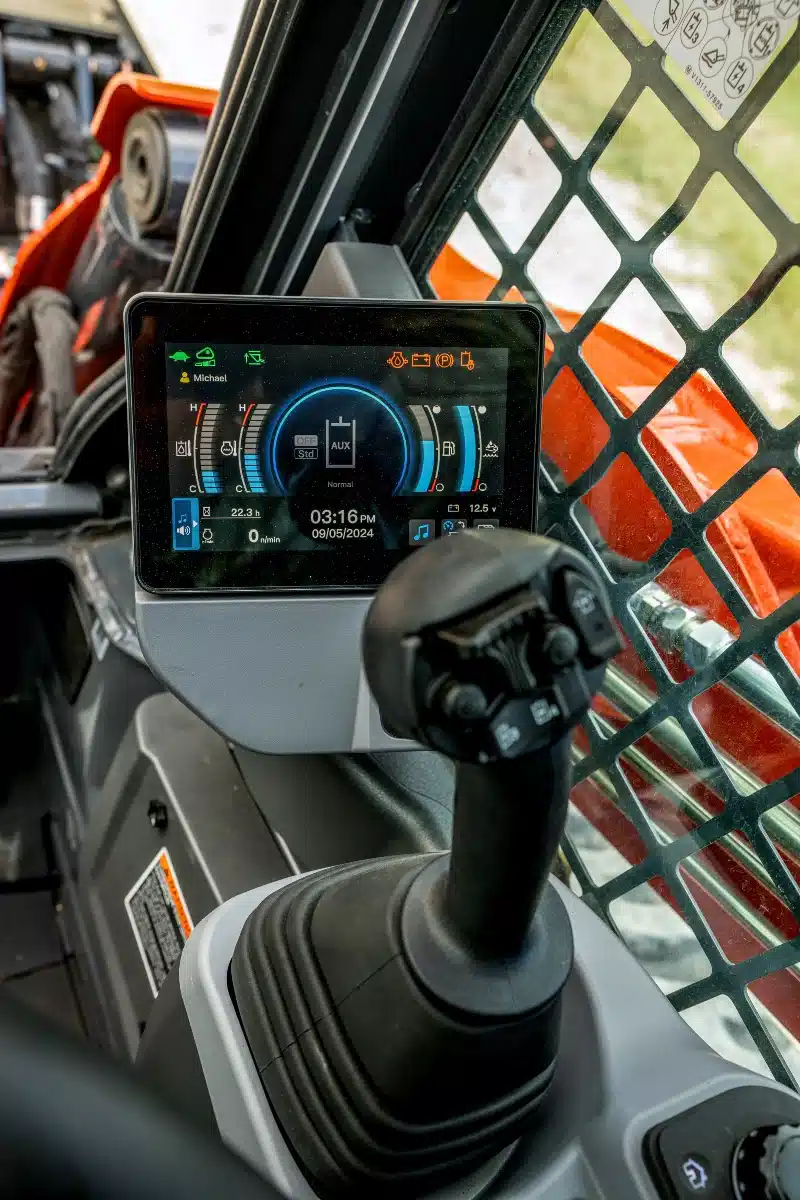 Photo de la Galerie 2 pour 2026 Kubota SVL97-3 chargeuse à direction à glissement
