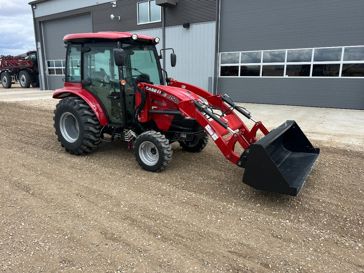 Gallery image 1 for Used 2023 Case IH FARMALL 40C Tractor