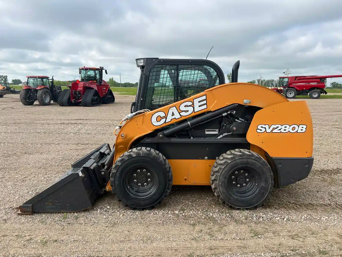Gallery image 2 for Used 2023 Case SV280B Skid Steer