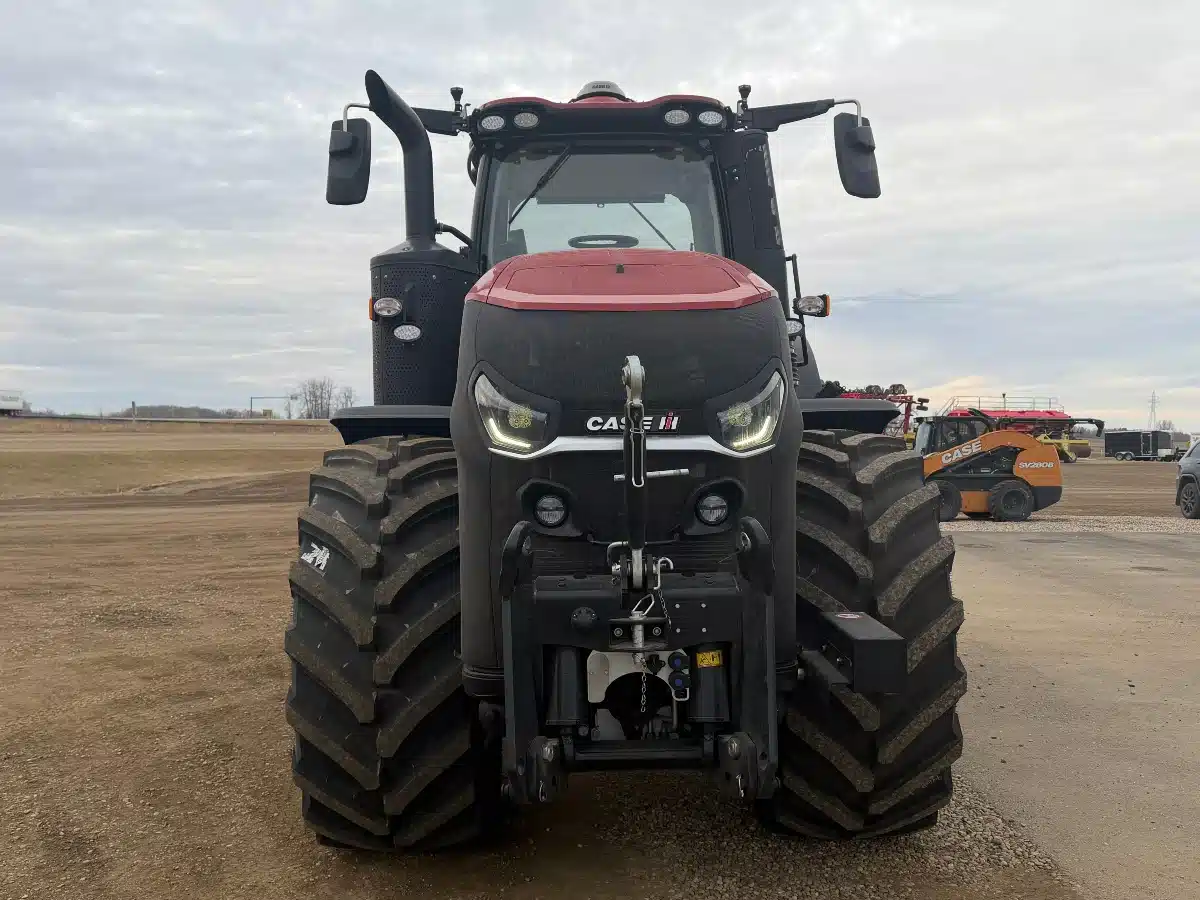 Gallery image 2 for 2024 Case IH MAGNUM 380 CVT Tractor
