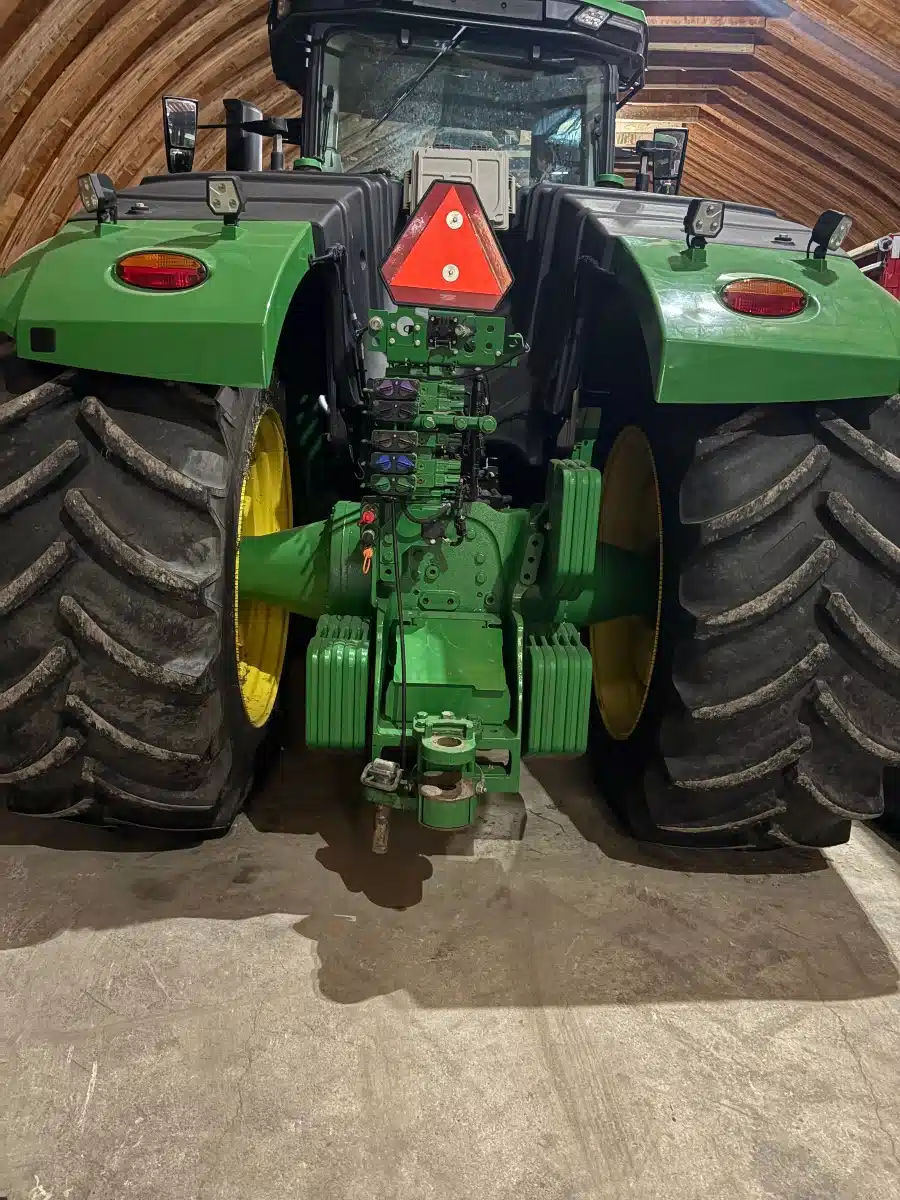 Gallery image 2 for Used 2022 John Deere 9R 590 Tractor