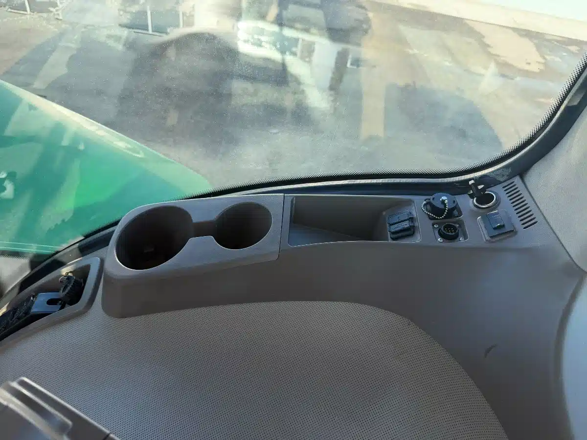 Gallery image 2 for 2017 John Deere 9570RX Tractor