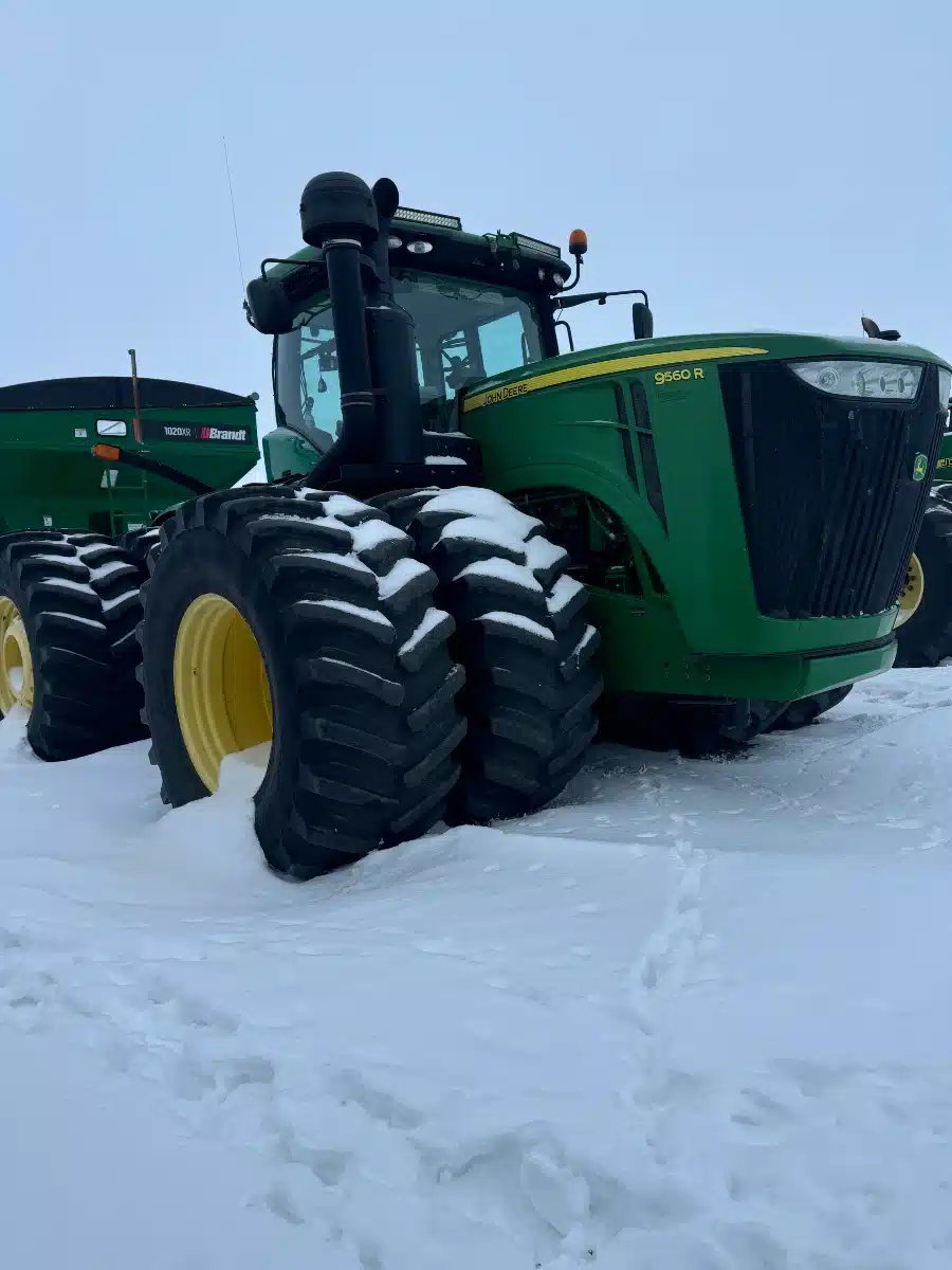 2012 John Deere 9560R Tractor