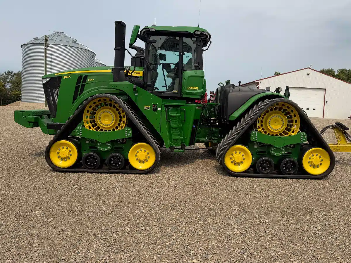 Gallery image 2 for 2026 John Deere 9RX 590 Tractor