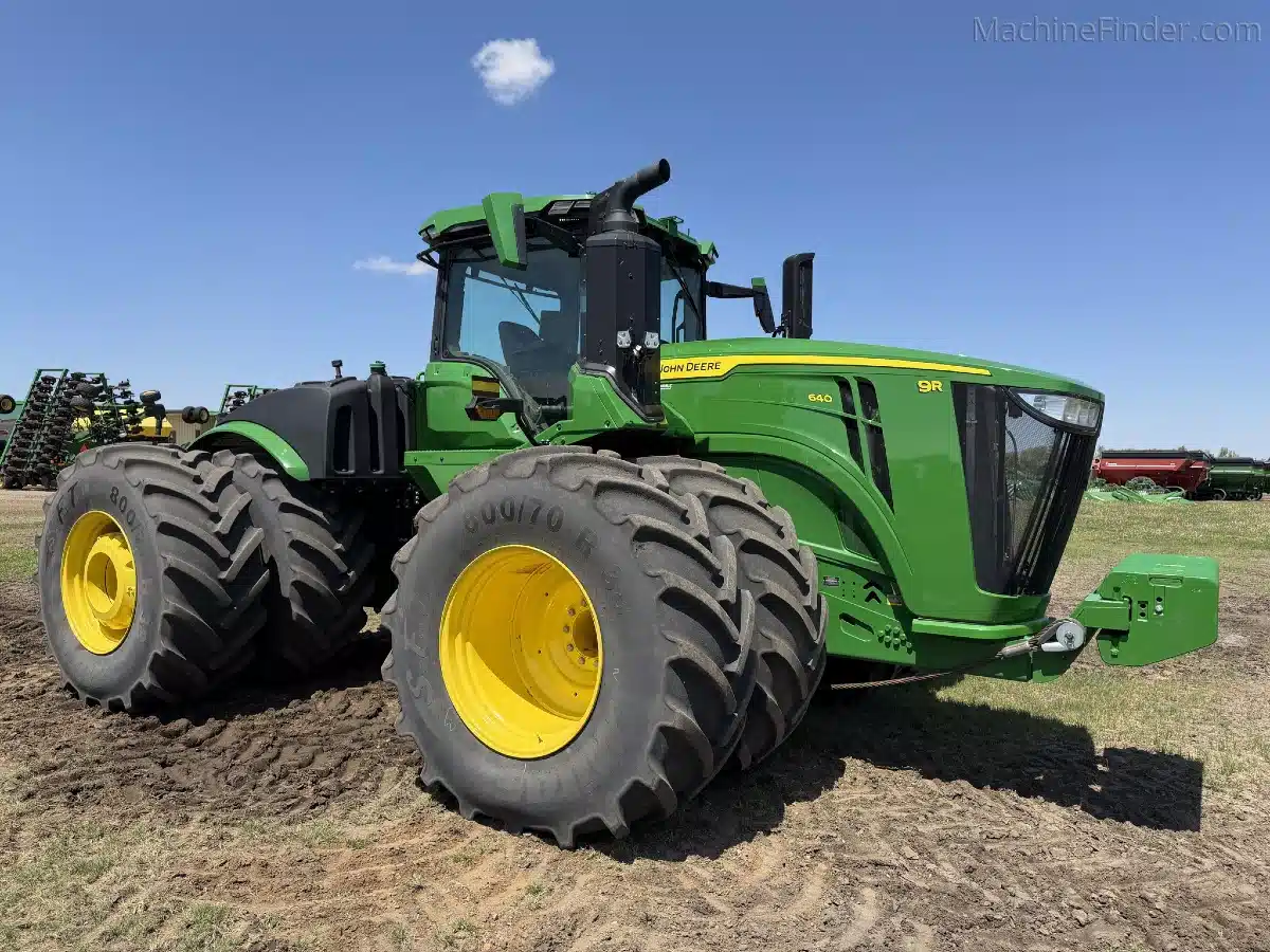 Photo de la Galerie 1 pour 2023 John Deere 9R 640 Tracteur