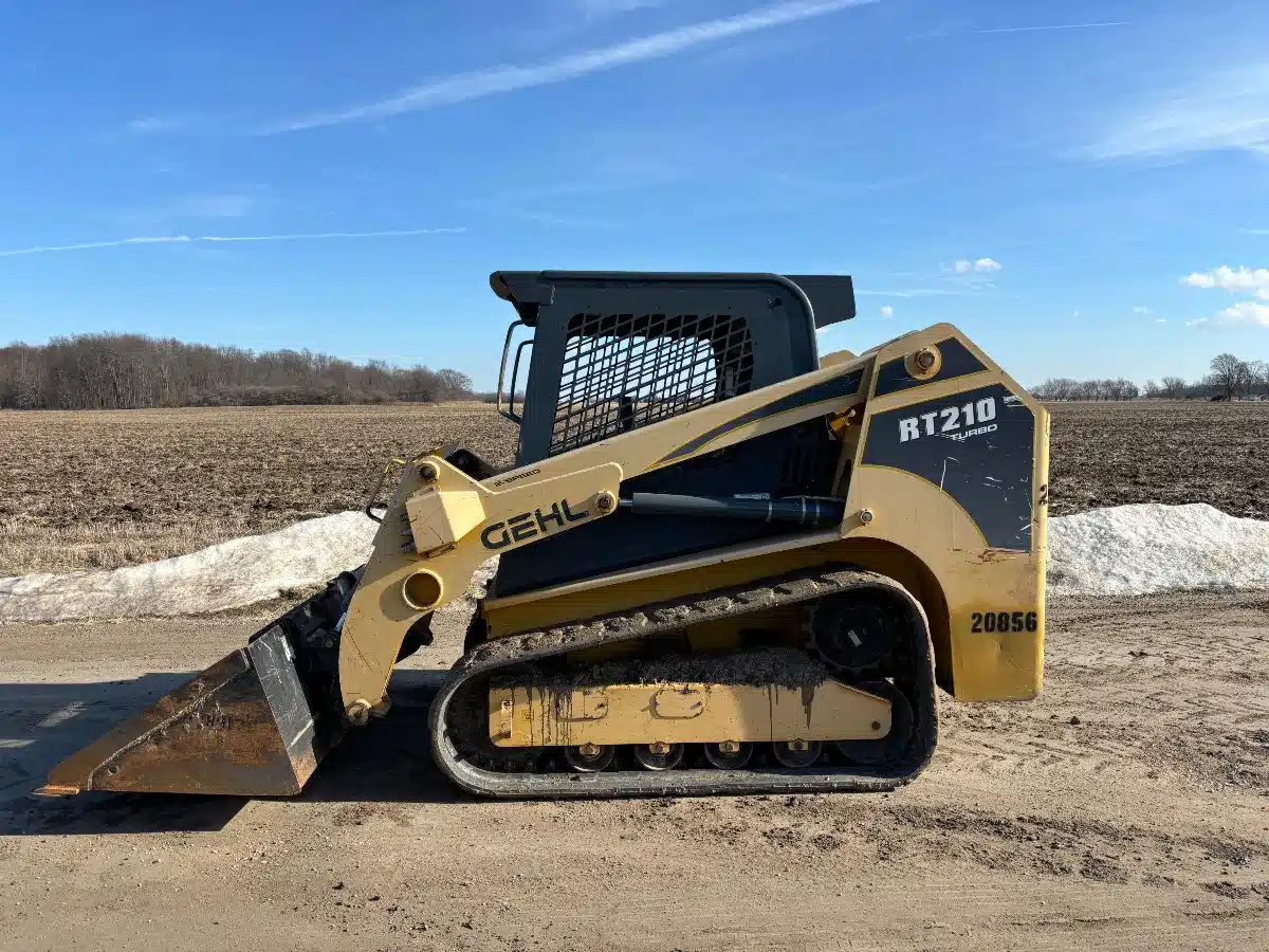 Gallery image 1 for Used 2012 Gehl RT210 Track Loader