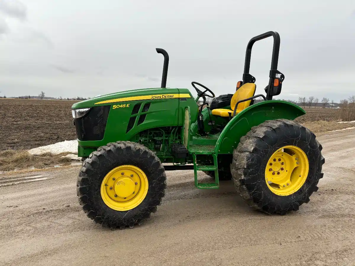 Gallery image 1 for Used 2020 John Deere 5045E Tractor