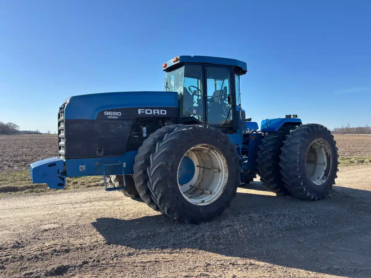 Gallery image 1 for Used 1995 Ford 9680 Tractor