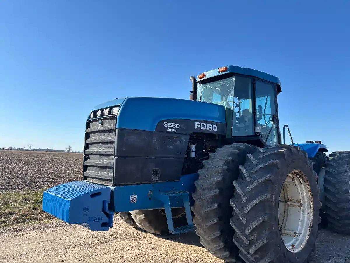 Gallery image 2 for Used 1995 Ford 9680 Tractor