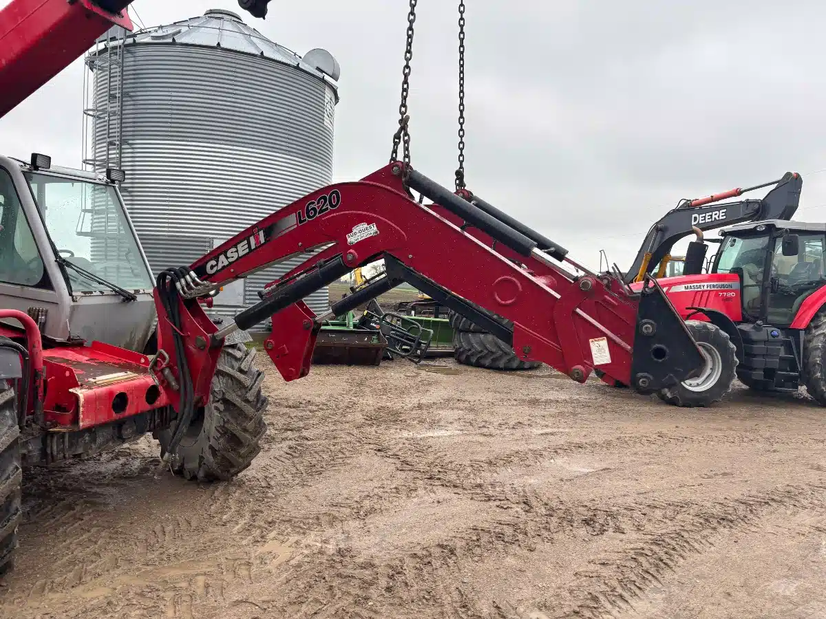 Gallery image 2 for Used 2017 Case IH L620