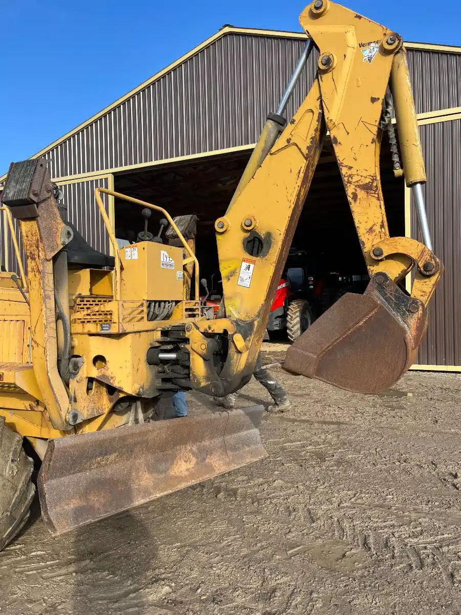 Gallery image 2 for Used 2002 Vermeer V5750 Trencher