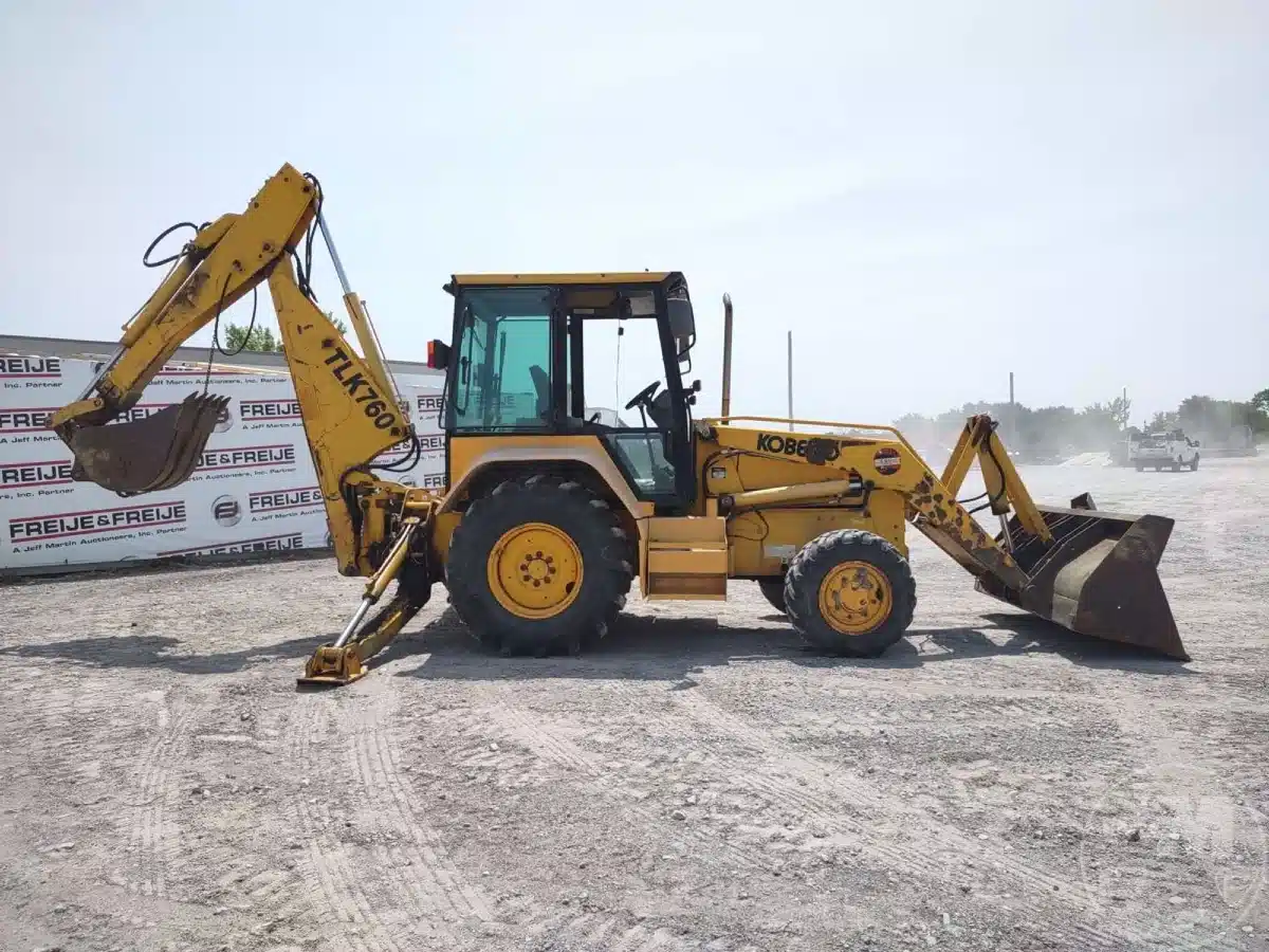 Gallery image 1 for Used 1997 Massey Ferguson 760 Backhoe Loader