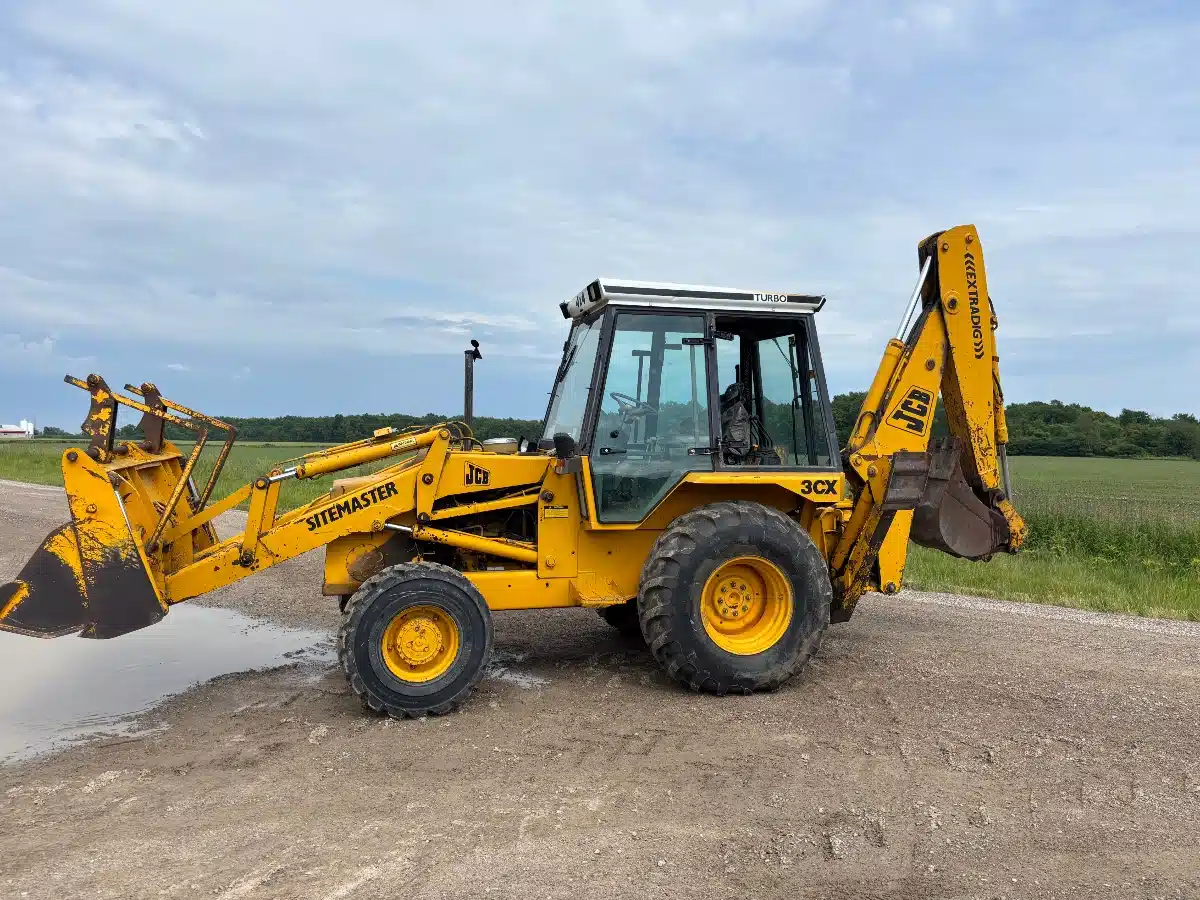 Gallery image 2 for Used 1995 JCB 3CX Backhoe Loader