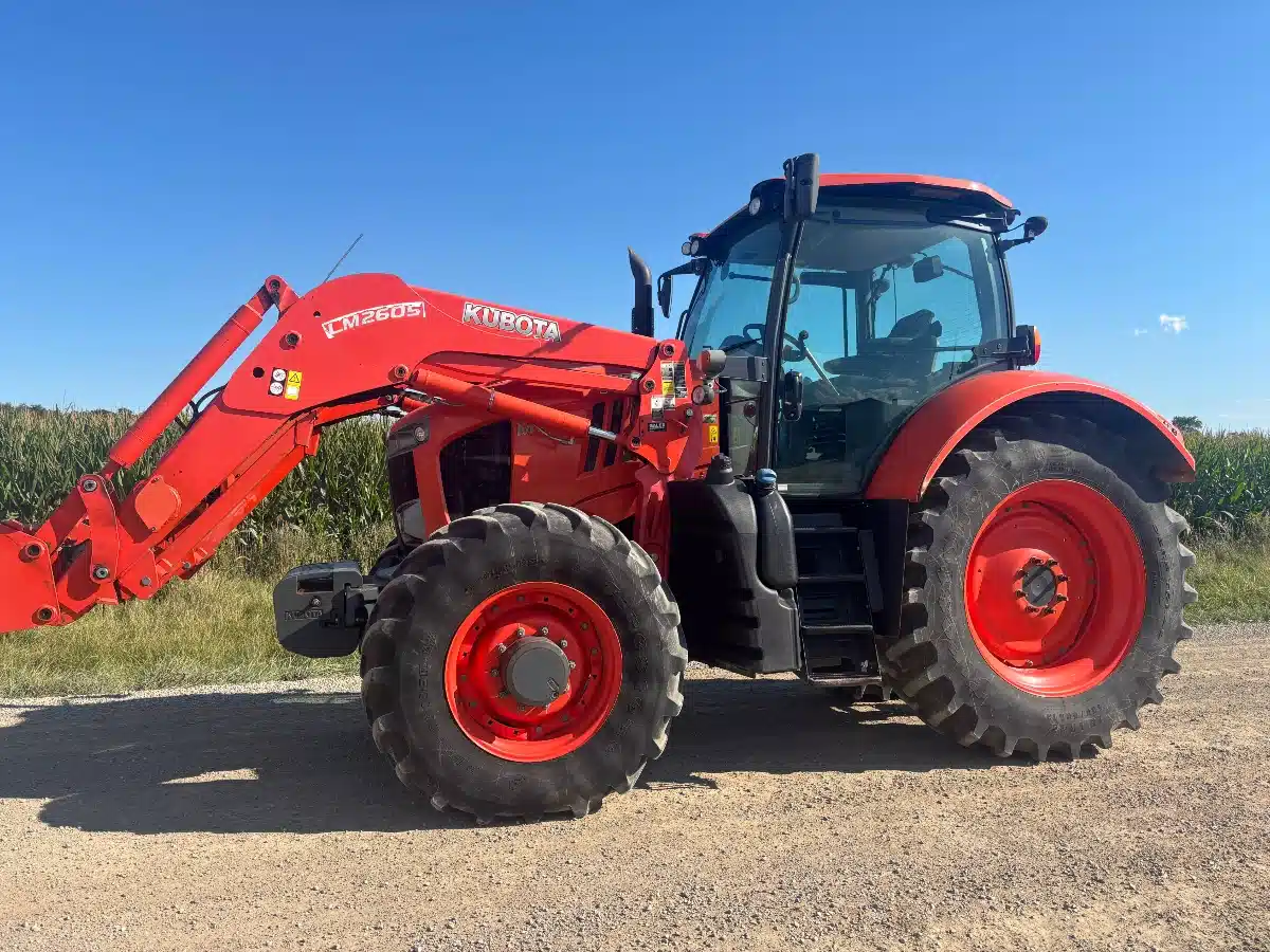 Gallery image 1 for Used 2020 Kubota M7-152 Tractor