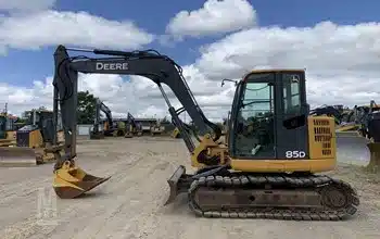 Gallery image 1 for Used 2013 DEERE 85D Excavator