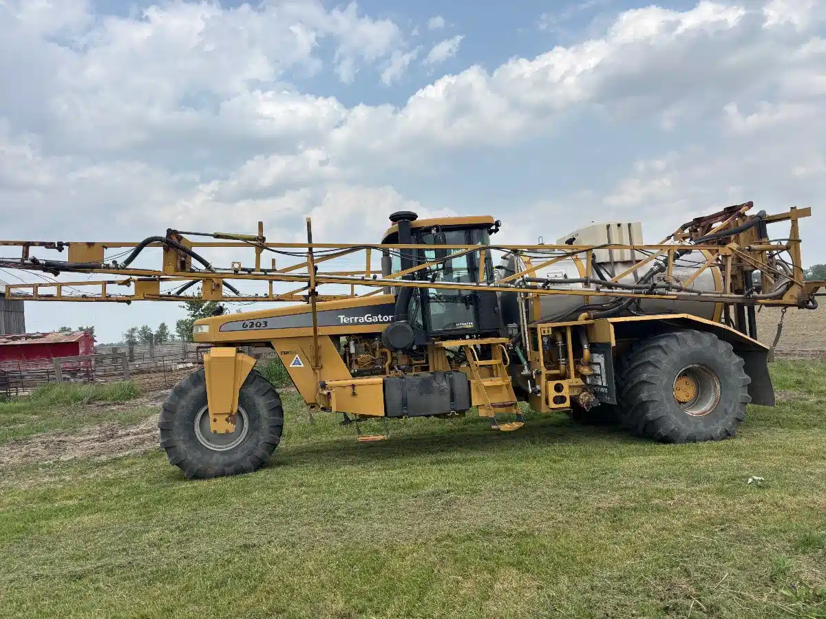 Used 2011 Ag Chem TG6203 Floater
