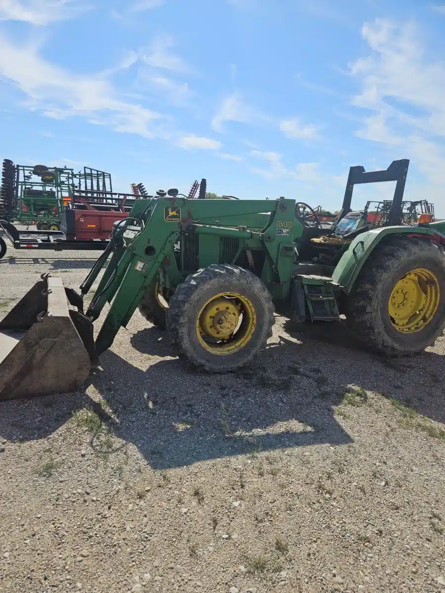 Gallery image 1 for Used 1996 John Deere 6300L Tractor
