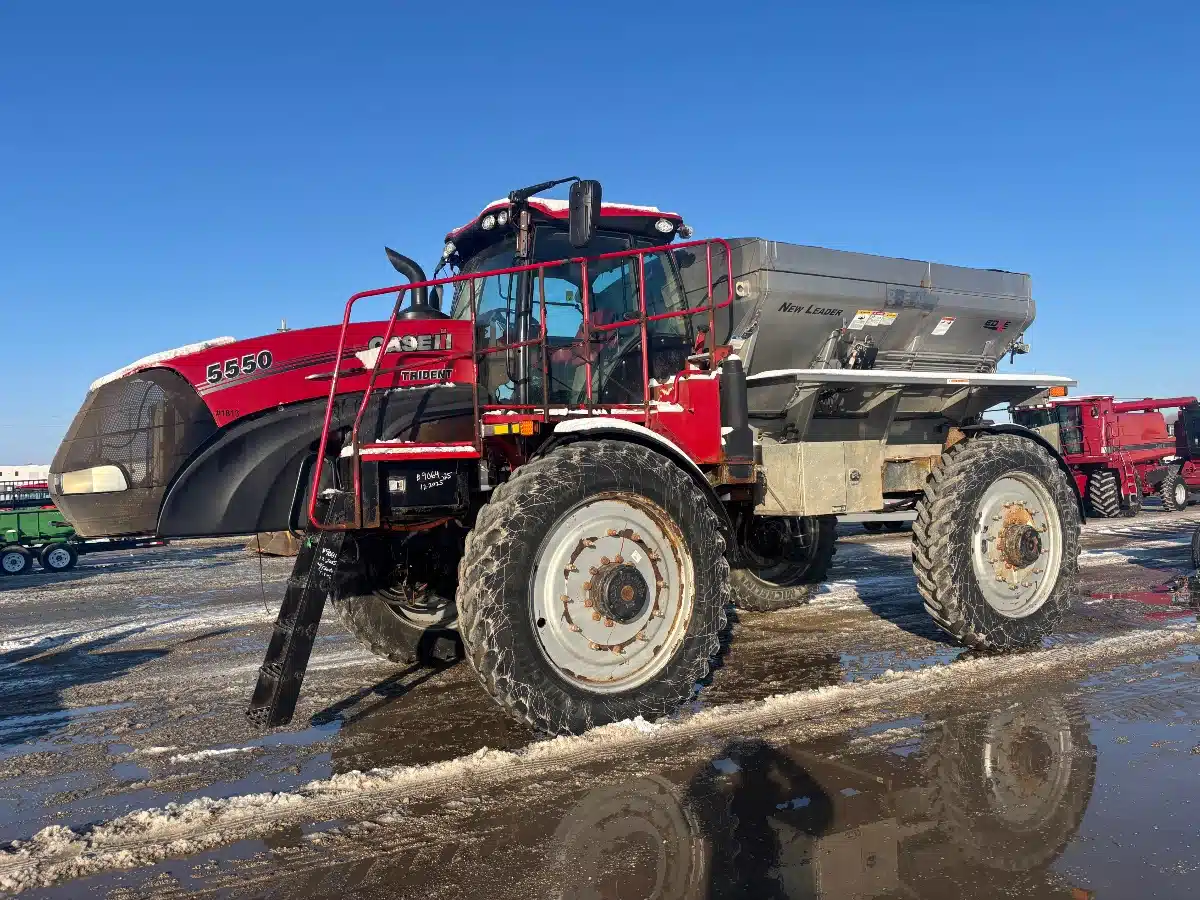 Gallery image 1 for 2019 Case IH TRIDENT 5550 Spreader - Fertilizer