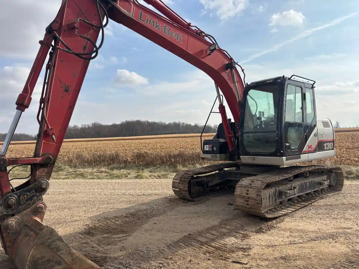 Gallery image 2 for Used 2019 Link-Belt 130 X2 LC Excavator