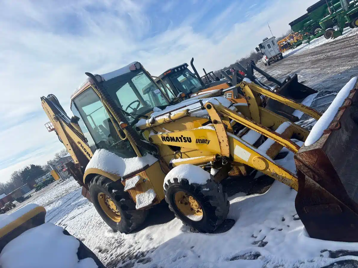 Gallery image 2 for 2009 Komatsu WB140-2 Backhoe Loader